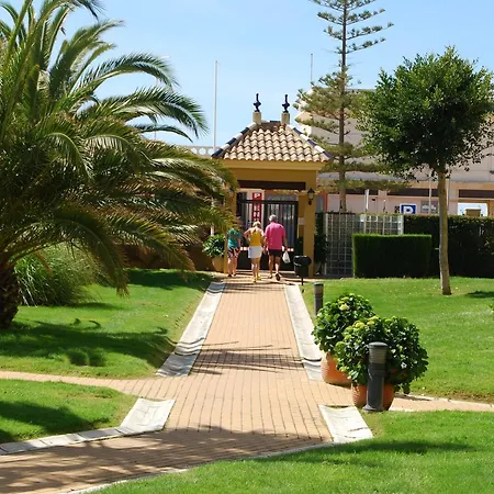 Canela Park By H *